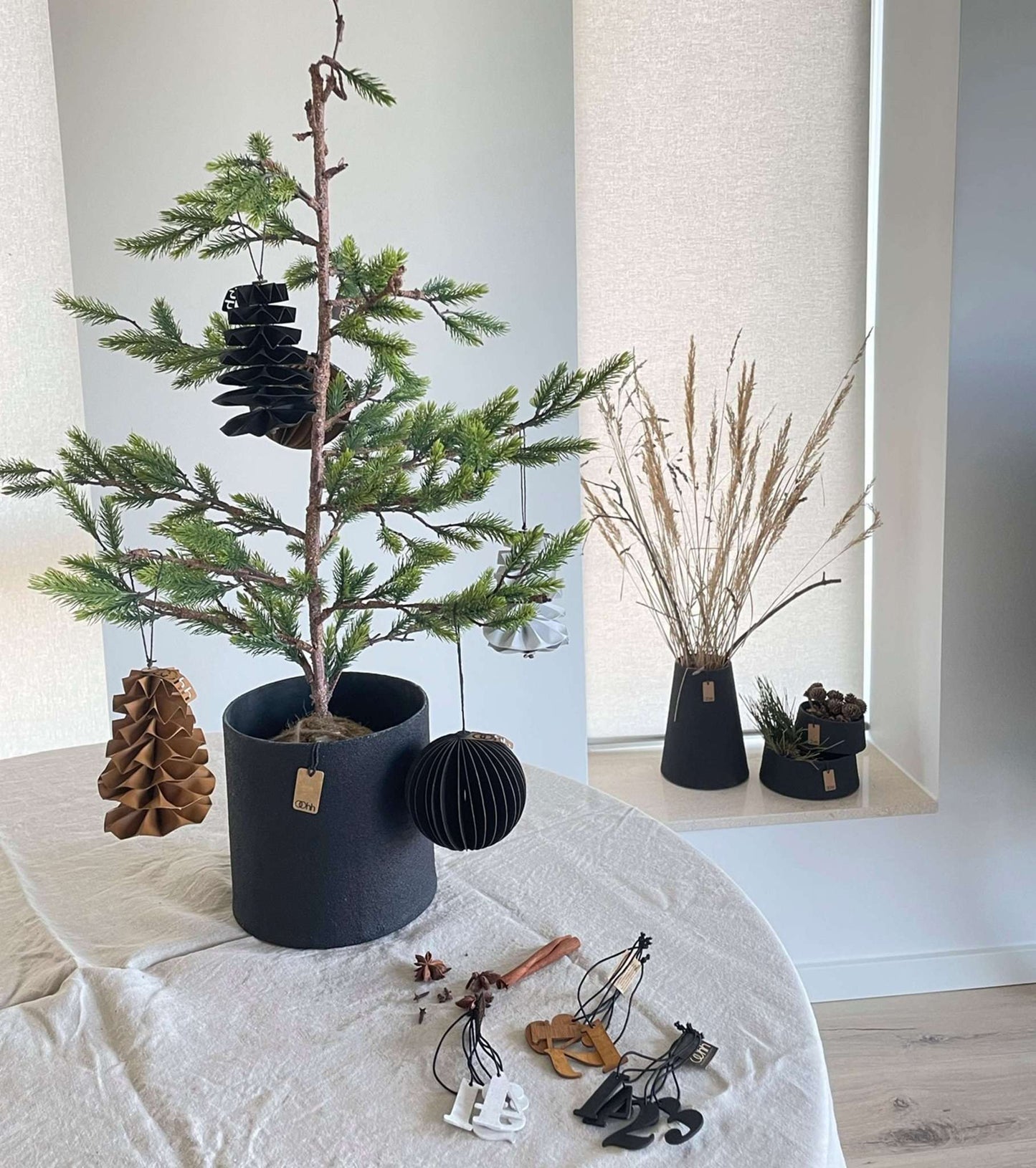 Weihnachtsbaumanhänger aus Papier