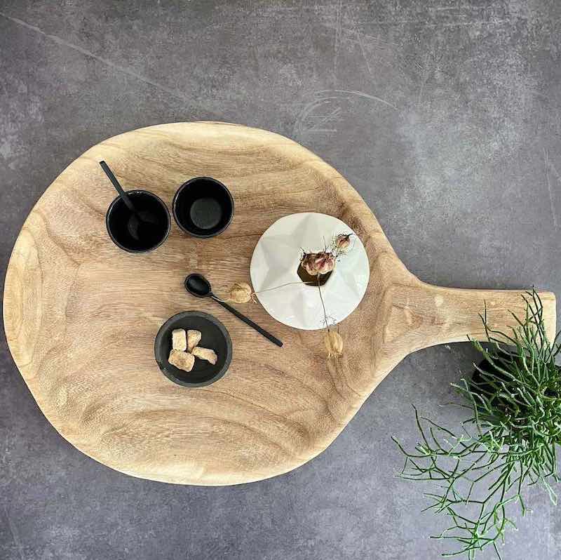 Madam Stoltz Serviertablett Holz rund bei monochrome-home