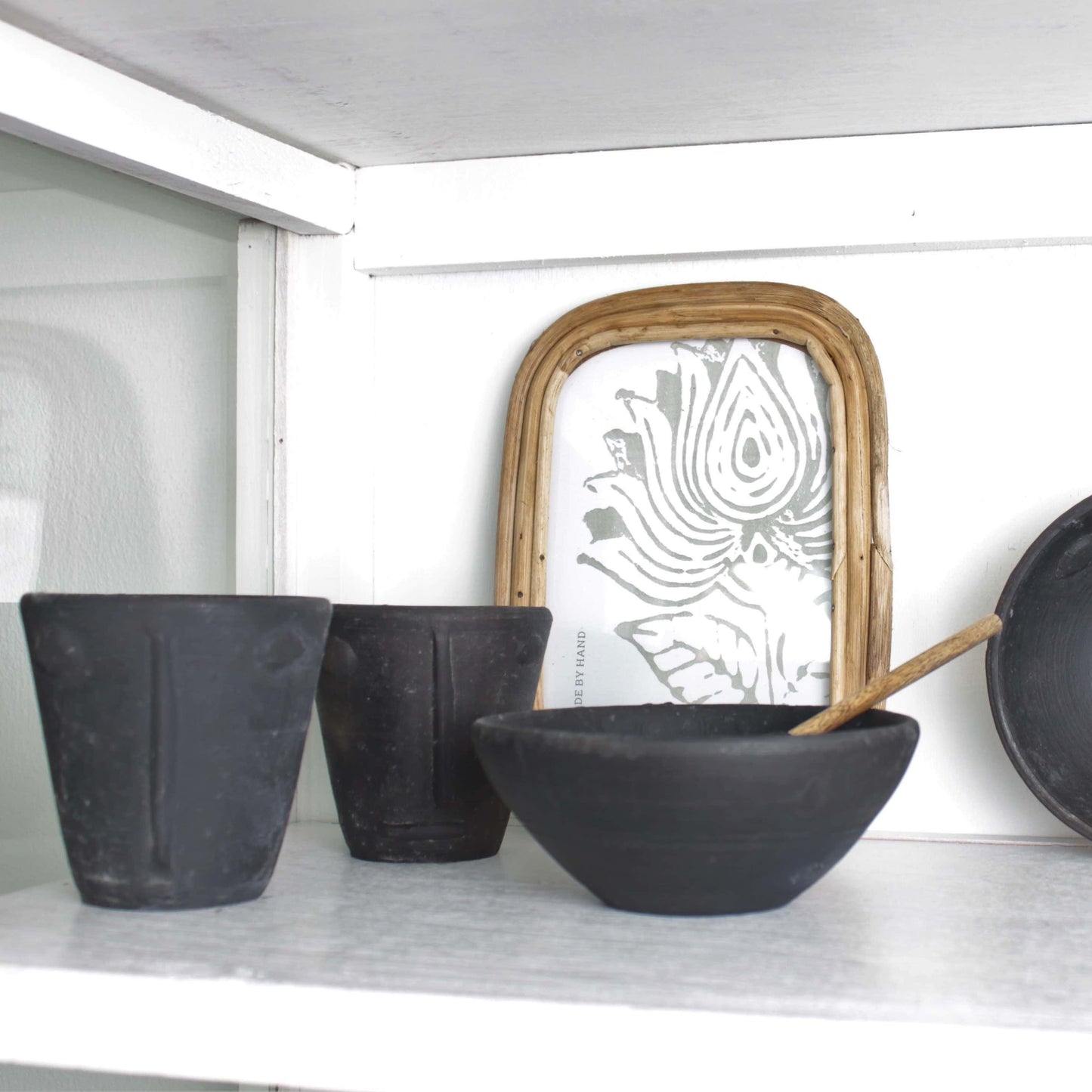 Blumentopf Tontopf Clay mit Gesicht von monochrome-home Buxtehude