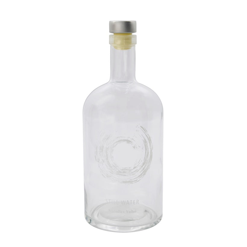 Wasserflasche still water