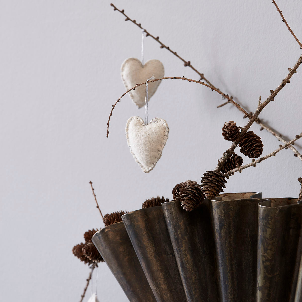 House Doctor Herzanhänger Geschenk Filz monochrome-home Buxtehude