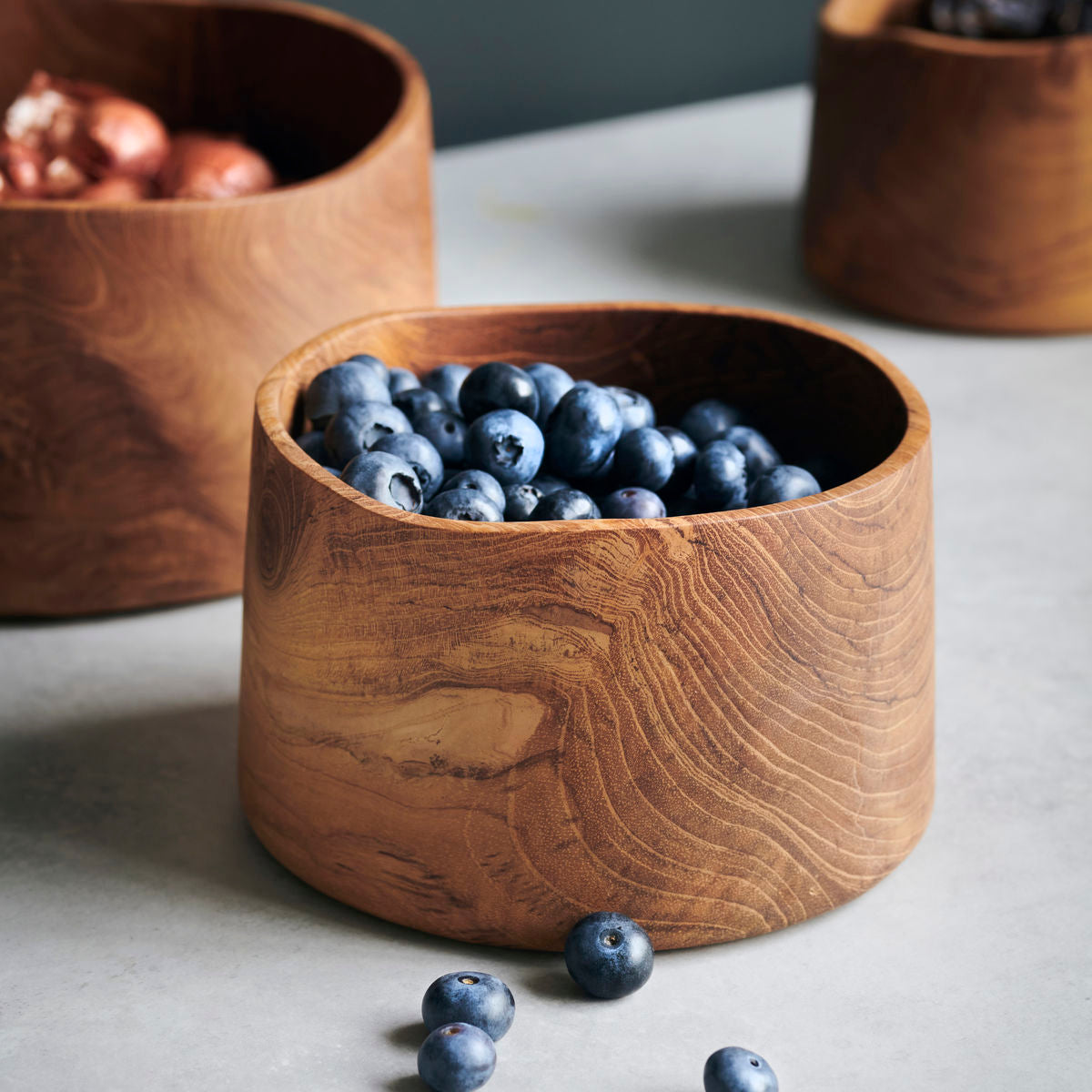 Abtropfsieb Berry aus Teakholzwurzel