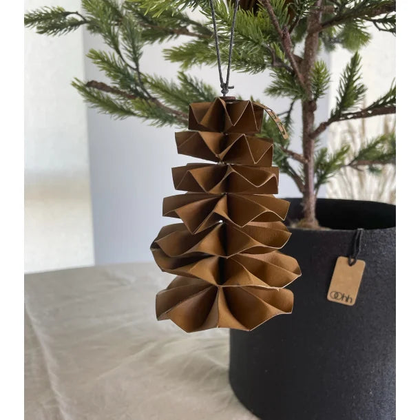 Weihnachtsbaumanhänger aus Papier