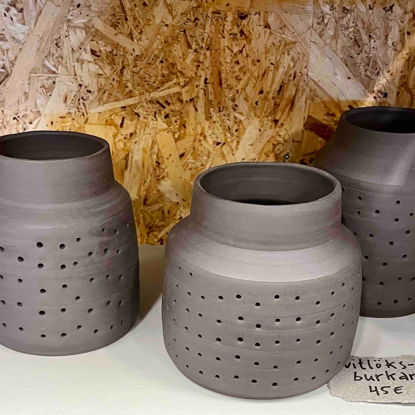 Mia Englund Keramik, skandinavische Deko, Knoblauchbecher, Kerzenbecher, monochrome-home Buxtehude