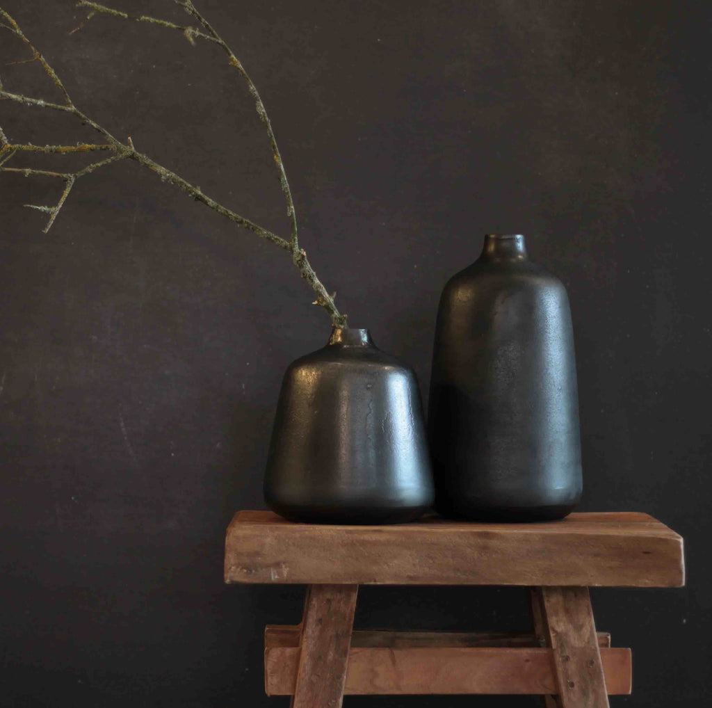 schwarze Metallvase Odda