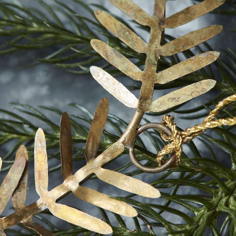 Ornament Lamet in brass als Weihnachtsdeko