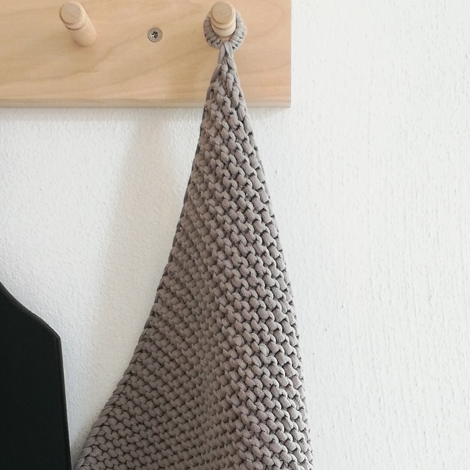 Topflappen Mira von Nordal monochrome-home