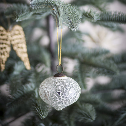 Weihnachtskugel Nadine