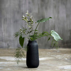 schwarze Vase Groove von House Doctor