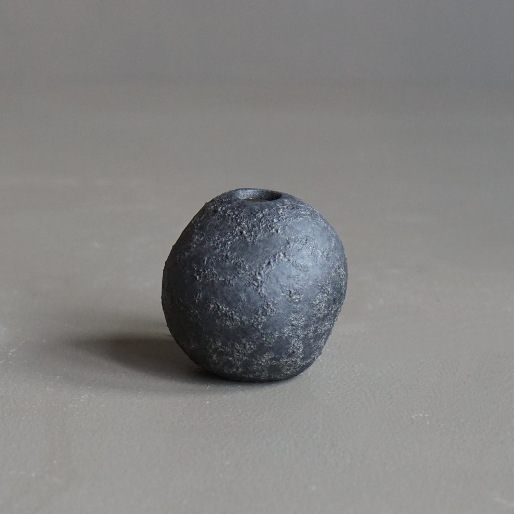 skandinavische Vase Miniatur aus Keramik