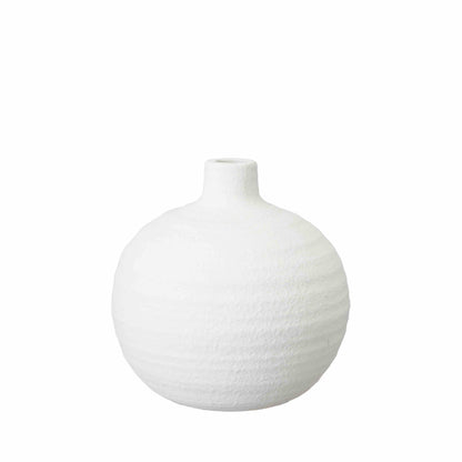 Keramikvase ALBA weiß mit matter Oberfläche, Wikholm Form, skandinavische Deko, monochrome-home Buxtehude